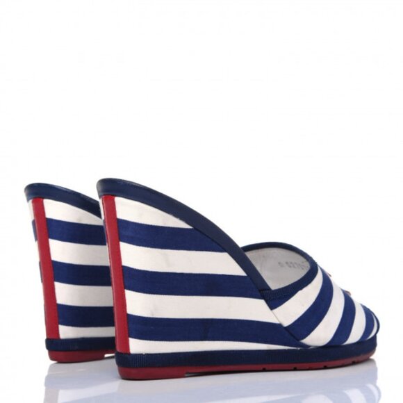 CHANEL SANDALS - Picture 2 of 3